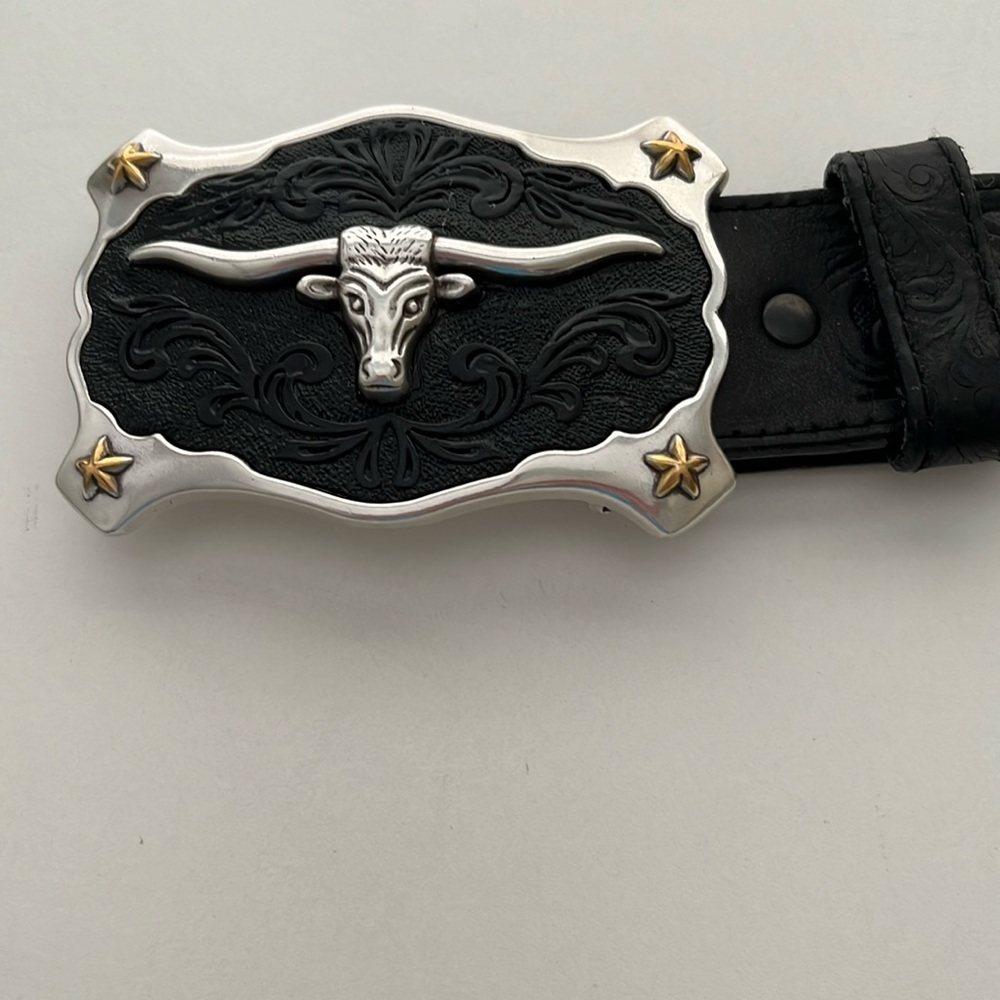 Men’s leather belt